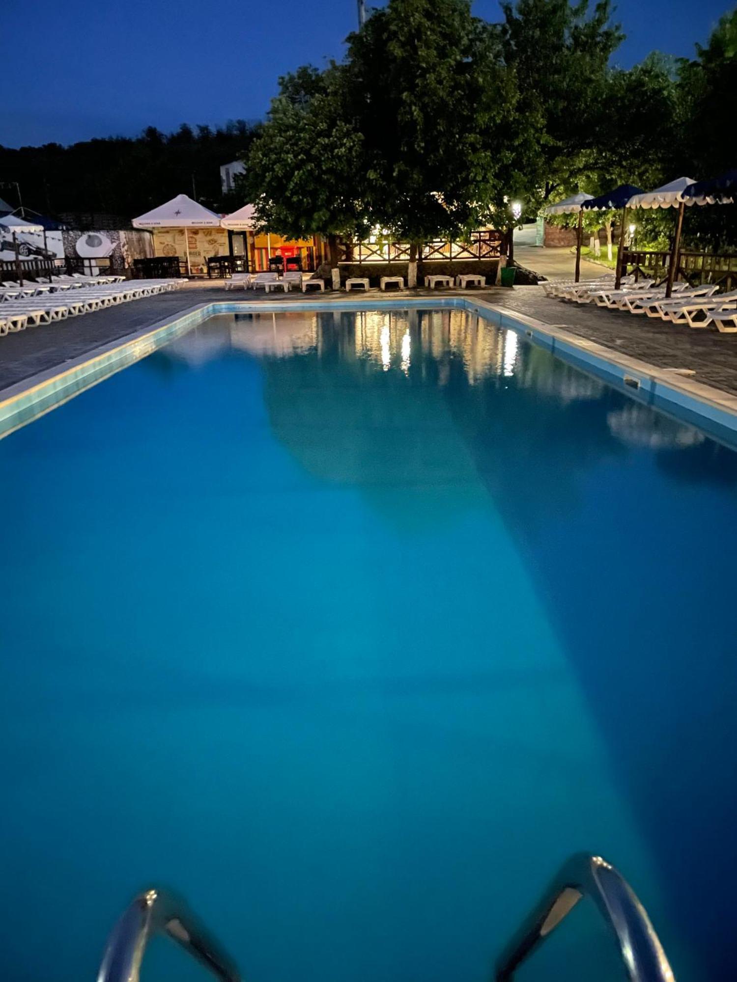 Kam'yani Potoky Mayak Resort מראה חיצוני תמונה